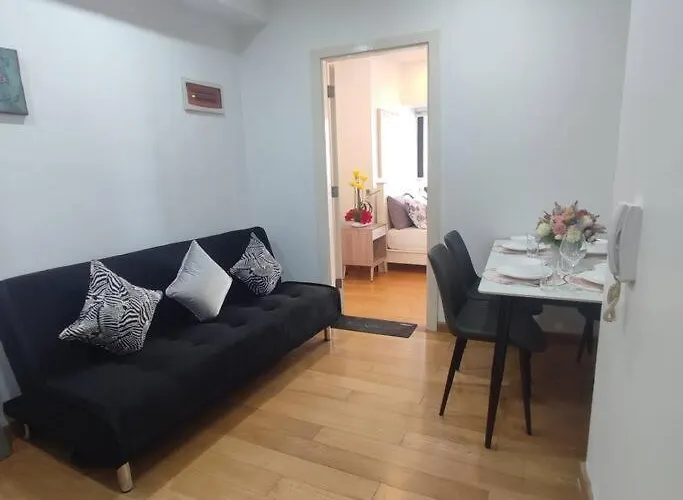 Spacious 1br Milano By Versace In Makati Manila