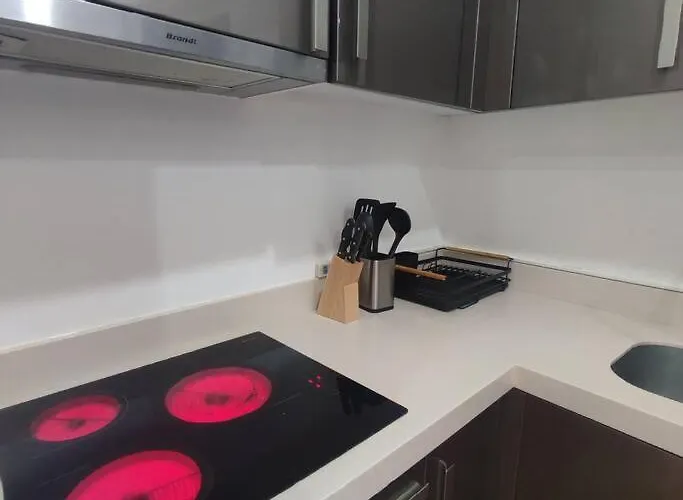 Apartamento Spacious 1br Milano By Versace In Makati *