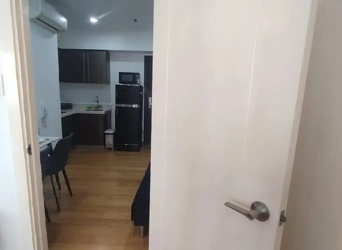 Apartamento Spacious 1br Milano By Versace In Makati Manila