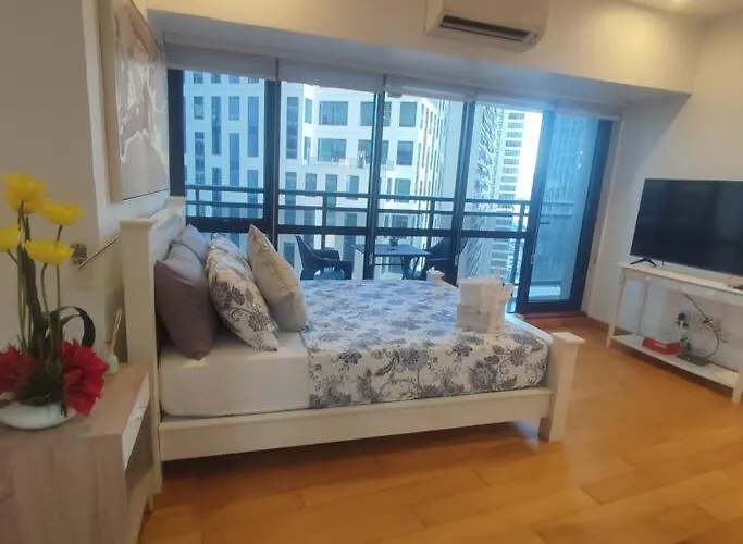 Spacious 1br Milano By Versace In Makati