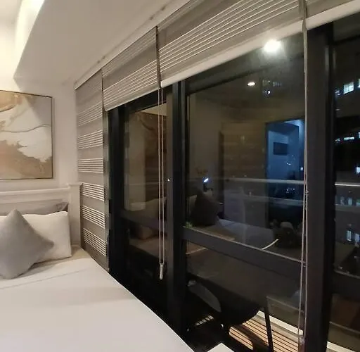 Spacious 1br Milano By Versace In Makati Apartamento Manila