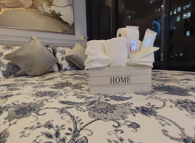 Apartamento Spacious 1br Milano By Versace In Makati *